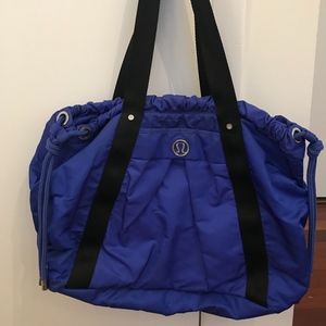 Lululemon Sprinkler Blue Large Effortless Tote